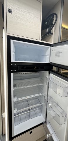 Challenger 260 Graphite Ultimate - MAXI SALON - Photo 8