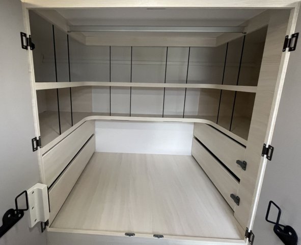 Challenger 260 Graphite Ultimate - MAXI SALON - Photo 12