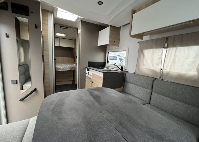 Challenger 318 Anniversary Edition - Lits central + pavillon - Photo 5