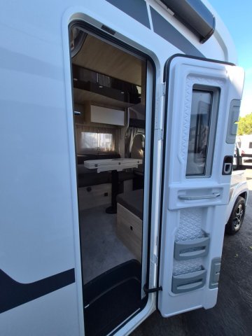 Challenger 318 Ultimate Edition LINE - Photo 4