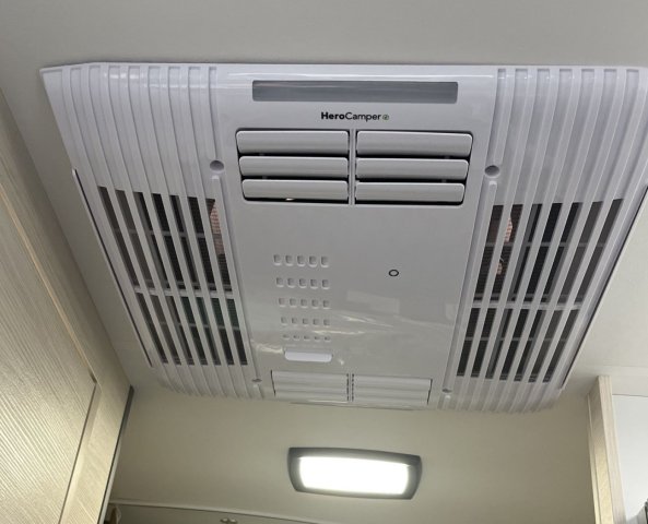 Challenger 380 Graphite Ultimate - LE camping-car familial - Photo 17