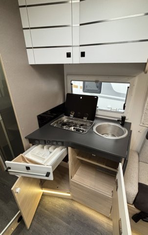 Challenger 380 - Maxi salon et lits superposés - Photo 7