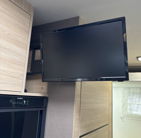 Challenger 380 - Maxi salon et lits superposés - Photo 9