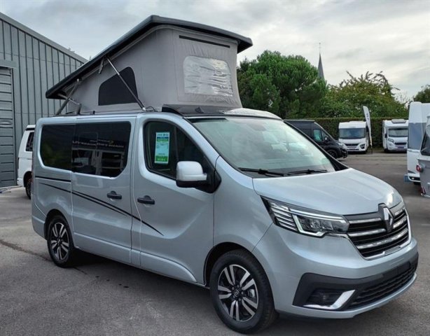 Font Vendome Auto Camp AUTOCAMP Occasion