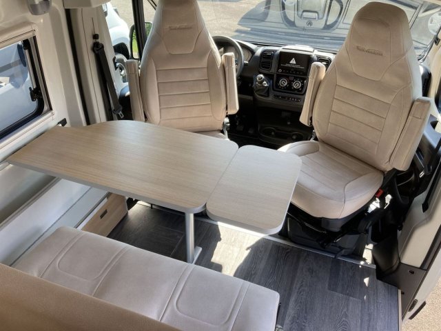 Font Vendome Bel Horizon - Photo 6