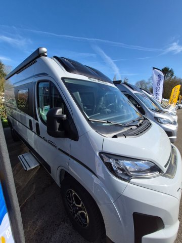 Font Vendome Leader Camp Elegance Neuf