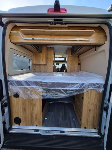 Font Vendome Leader Camp Elegance - Photo 3