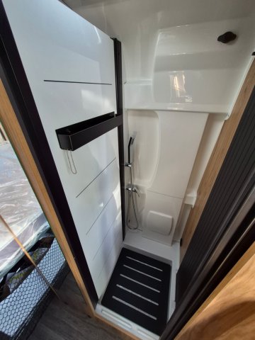 Font Vendome Leader Camp Elegance - Photo 13