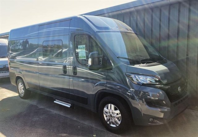 Font Vendome Leader Van Duo BOITE AUTO - Photo 1