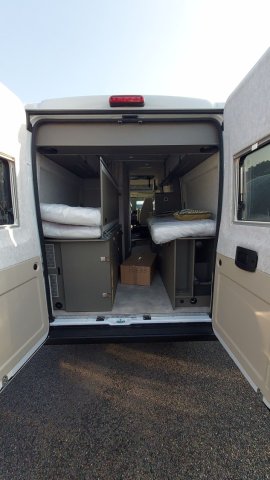 Hymer Camper Vans / Hymercar Yellowstone - Photo 3