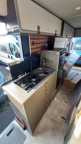 Hymer Camper Vans / Hymercar Yellowstone - Photo 6