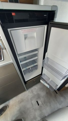 Hymer Camper Vans / Hymercar Yellowstone - Photo 8