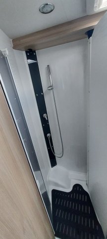 Itineo CJ 660 - Photo 11