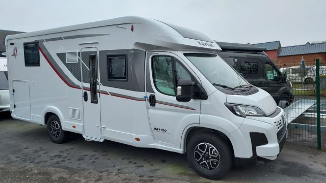 Rapido 686 F - Photo 1