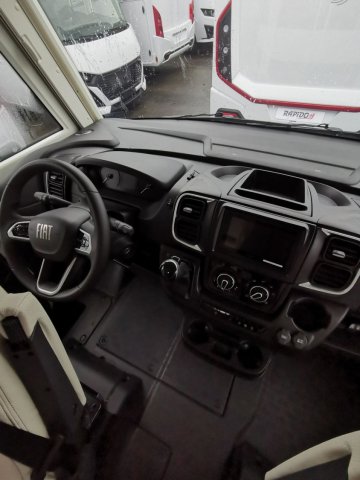 Rapido 8066 DF - Photo 7