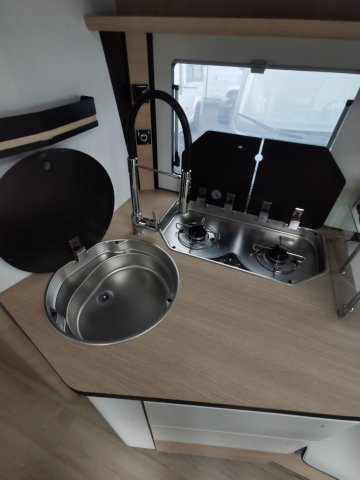 Rapido 8066 DF - Photo 8