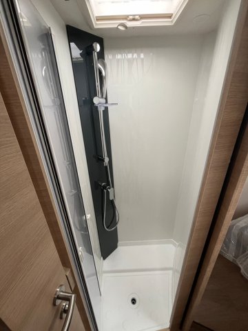 Rapido 896 F - Photo 10