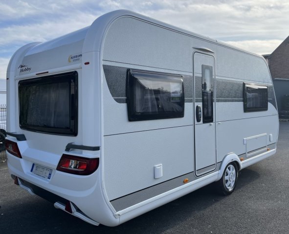 Hobby De Luxe 460 UFE - Photo 2