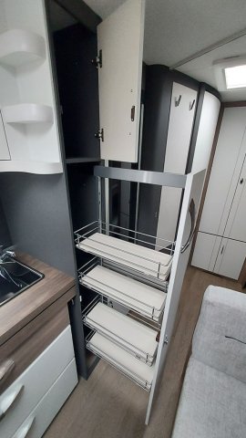 Hobby Excellent 545 KMF EDITION - Photo 8