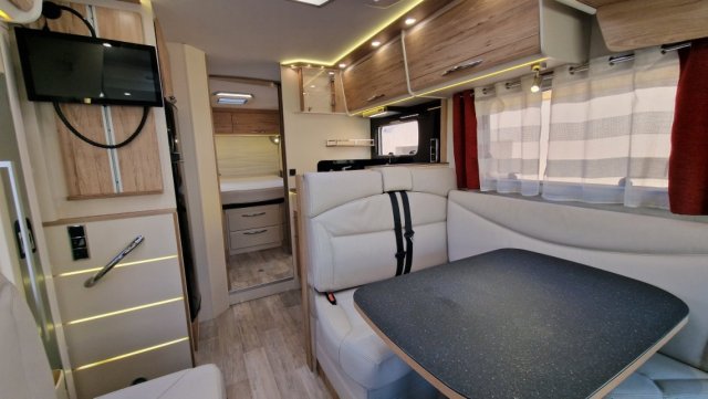 Bavaria Initial I740C Class - Photo 7