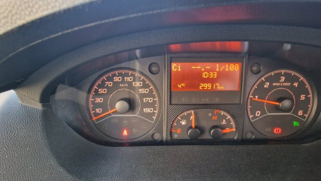 Bavaria Initial I740C Class - Photo 9