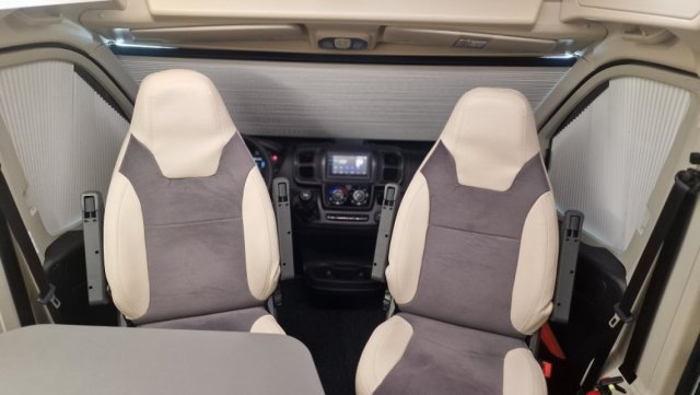 Chausson V690 Road Line VIP - Photo 5