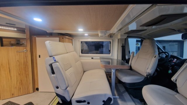 Font Vendome Bel Horizon - Photo 13