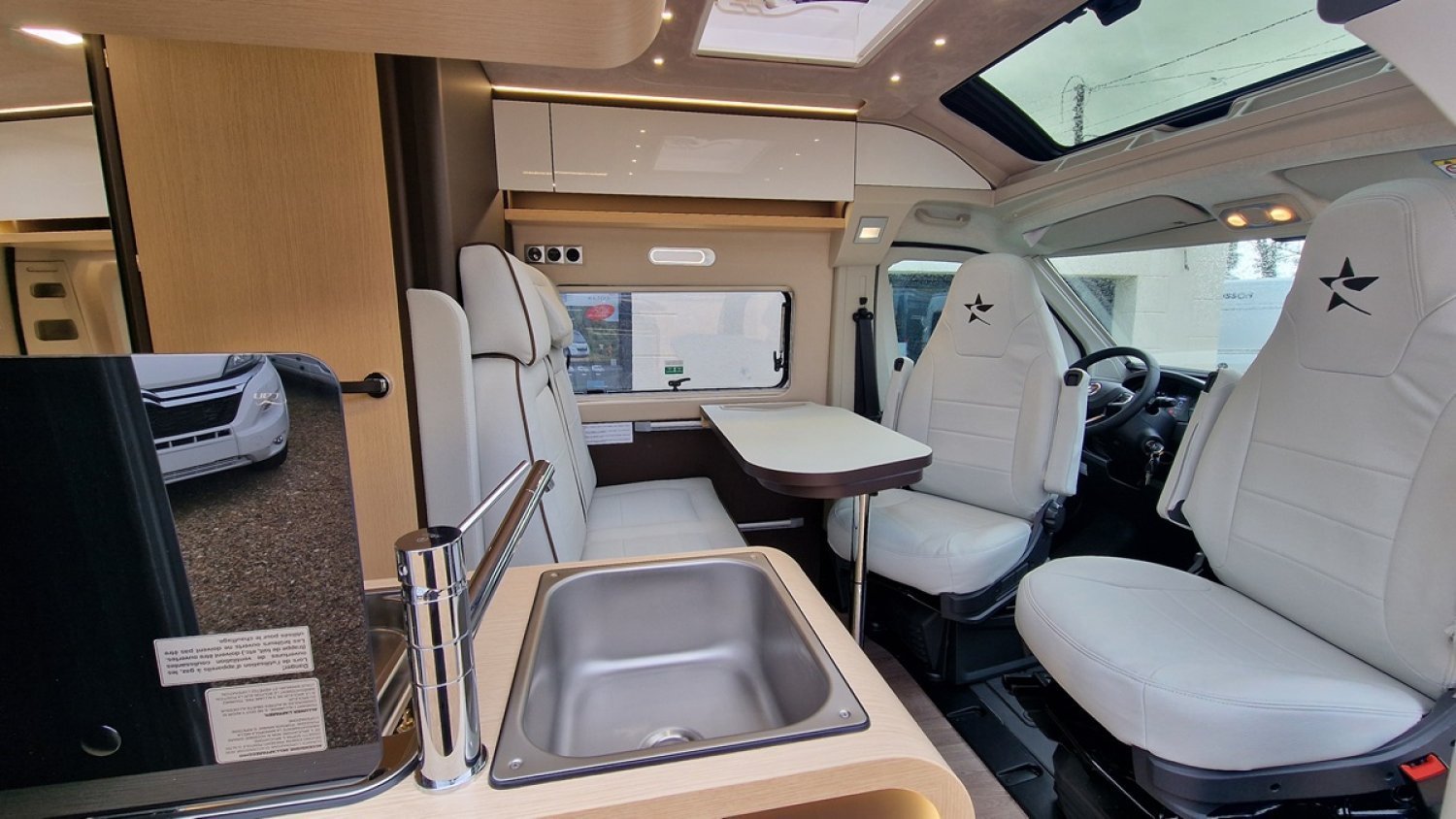 Autostar Van V 590 LT Design Edition 