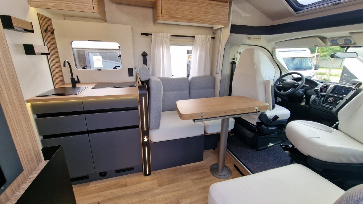 Bavaria Tren-D T720FC Nomade 