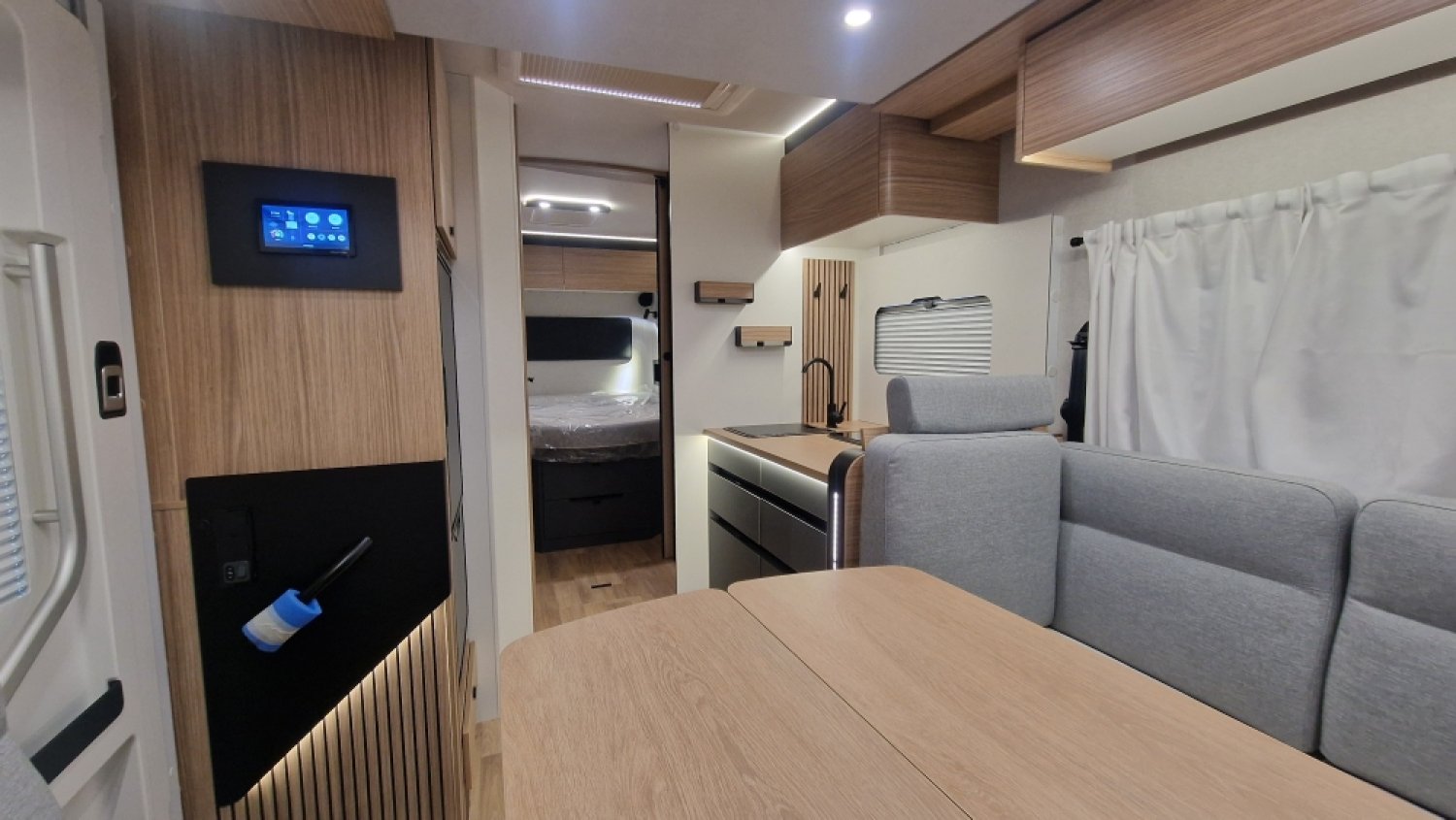 Bavaria Tren-D T740FC Nomade 