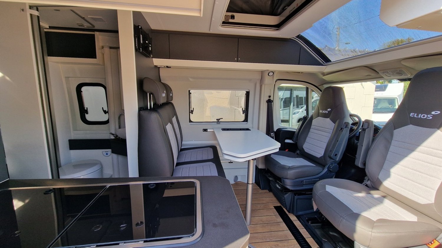 Elios Van 63 GX Sky-Lift 