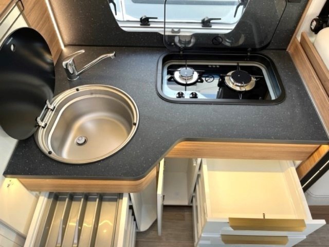 Pilote P 696 D Evidence Plus + - Photo 4