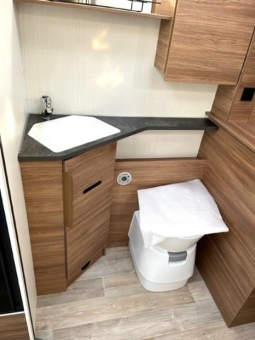 Pilote P 696 D Evidence Plus + - Photo 5