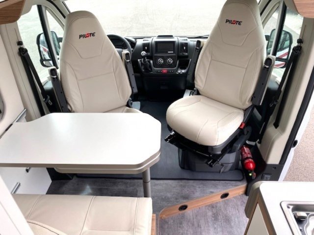 Pilote V 600 G X Edition Fit - Photo 11