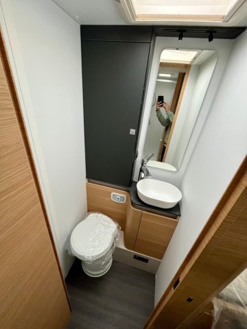 Adria Matrix 650 DL 60Y - Photo 12