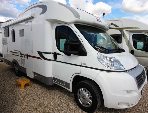 Adria Matrix Axess M 670 SC