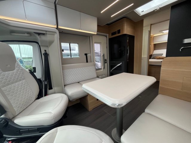 Adria Matrix Plus 670 DC - Photo 9