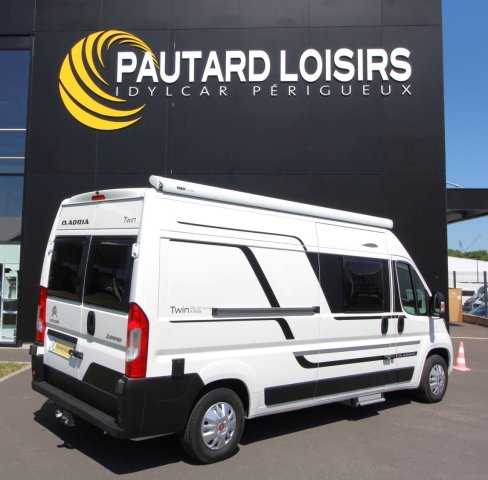 Adria Twin 600 SPT Family AXESS - Photo 2