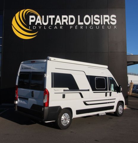 Adria Twin Plus 600 SPB - Photo 2