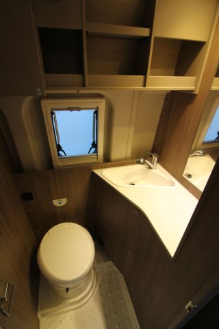 Carado CV 600 Pro TOIT RELEVABLE - Photo 6