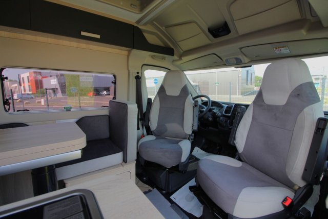 Challenger F&S - Photo 6