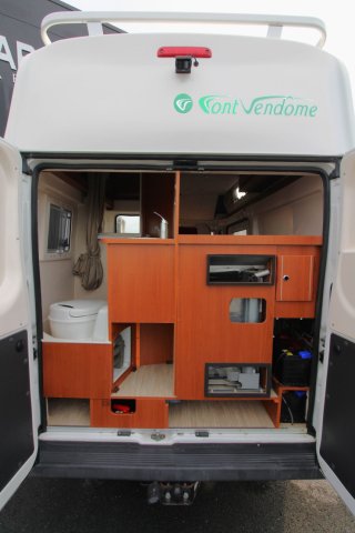 Font Vendome Bel Horizon - Photo 3