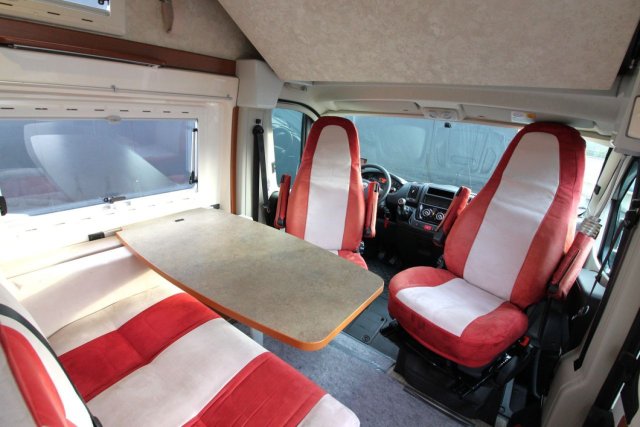 Font Vendome Bel Horizon - Photo 7