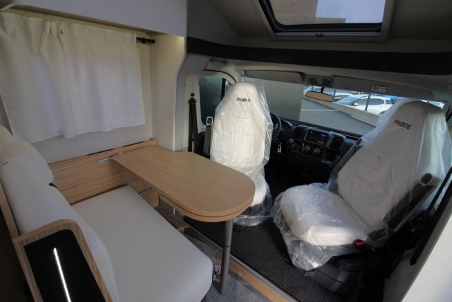 Pilote P 650 C Expression - Photo 2