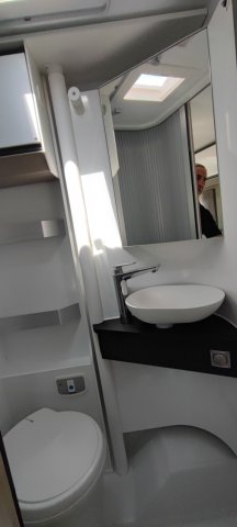 Adria Compact DL Axess 