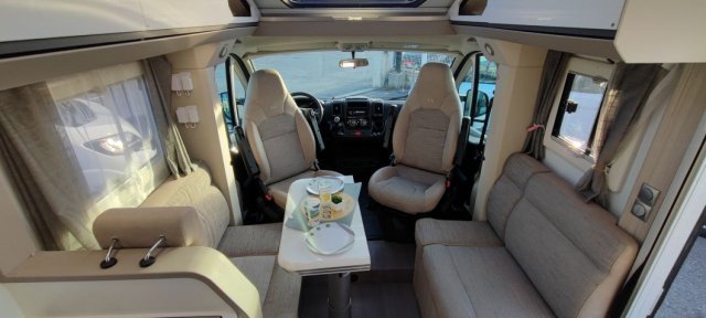 Adria Compact DL Plus 