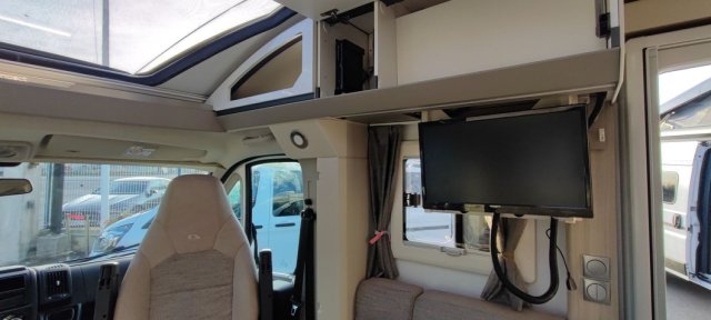Adria Compact DL Plus 