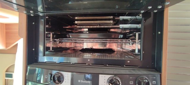 Burstner Ixeo IT 664 - Photo 21