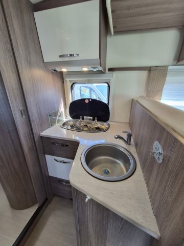 Burstner Ixeo Time IT 700 - Photo 19