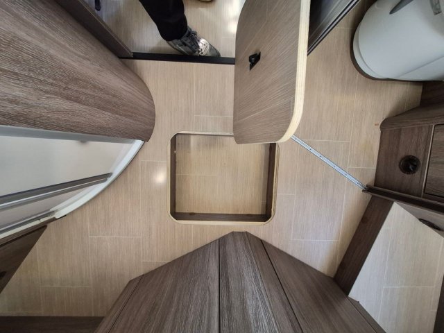 Burstner Ixeo Time IT 700 - Photo 25